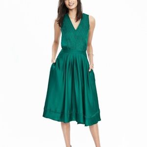 Banana Republic Fit and Flare V-Neck Dress